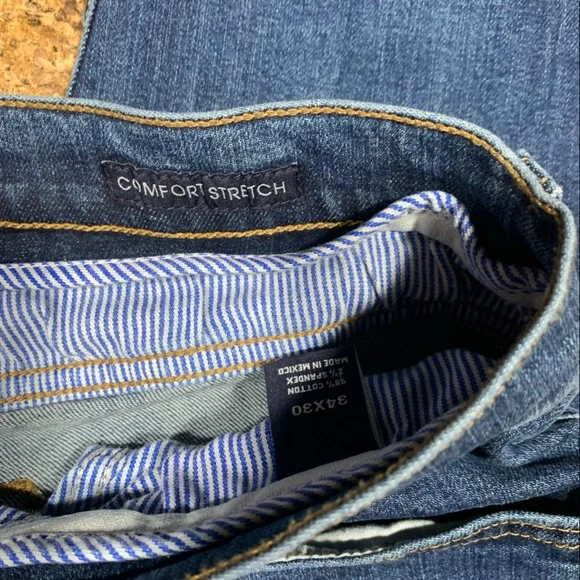 EUC Cremieux Jeans 34 30 Comfort Stretch - Picture 3 of 4